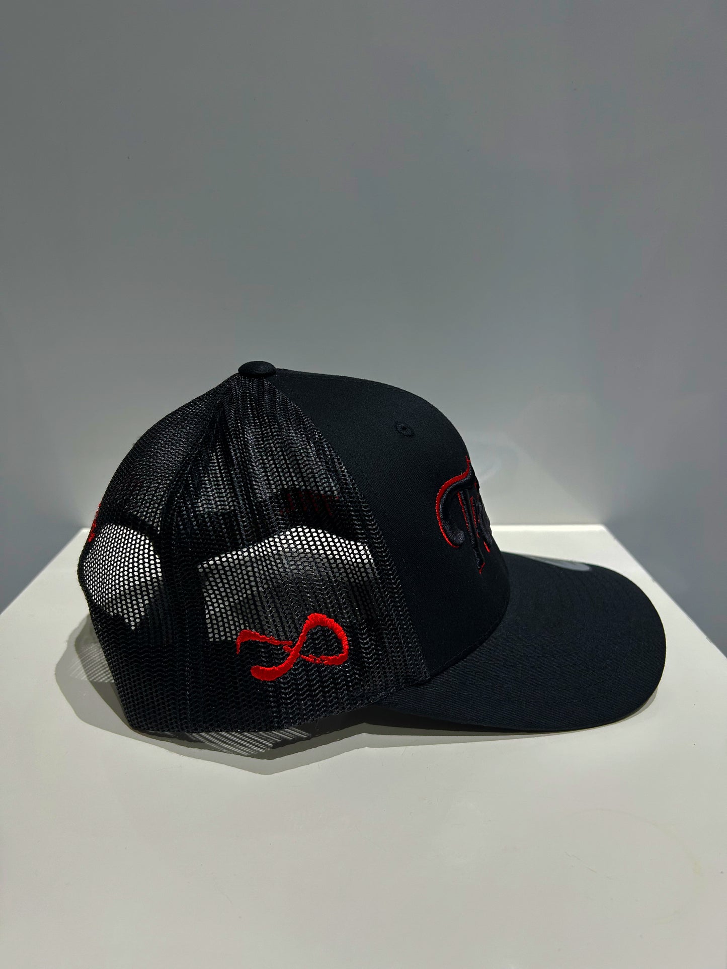 Cherry Red -  Edition cap (I Can See You)