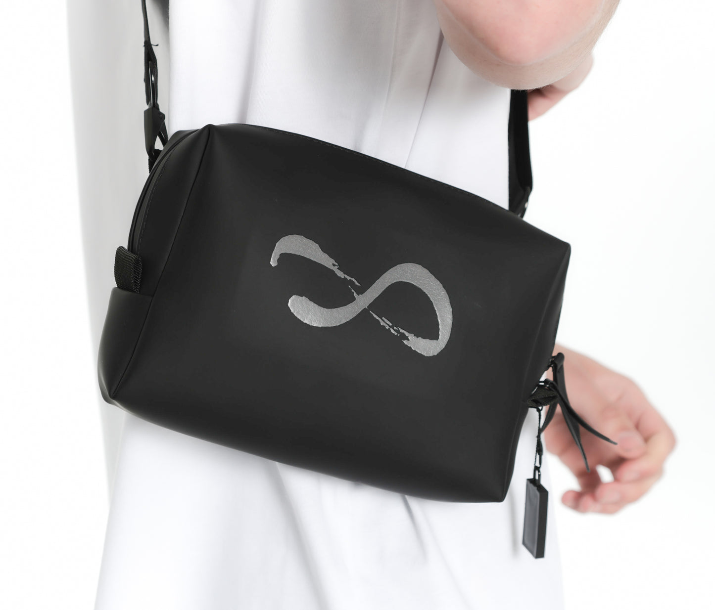 Cross body bag - Removable strap